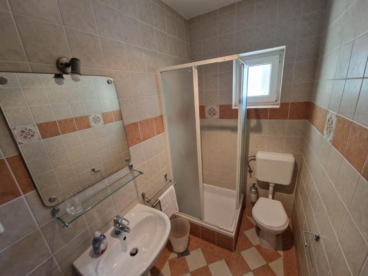 Villa Gabriel パグ エクステリア 写真